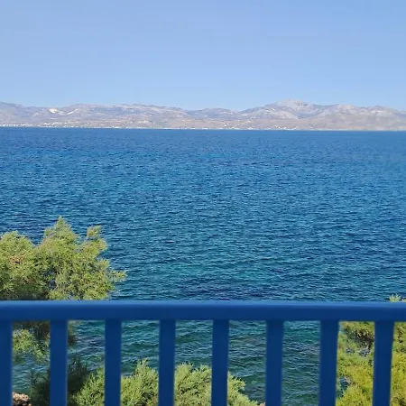 με θέα θάλασσα 5 * Piso Livadi
