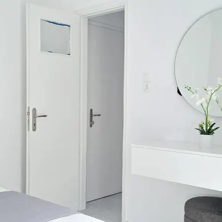 Appartement με θέα θάλασσα 5 *