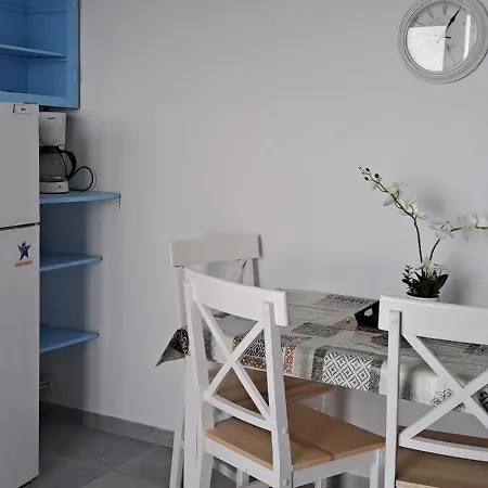 με θέα θάλασσα 5 Piso Livadi