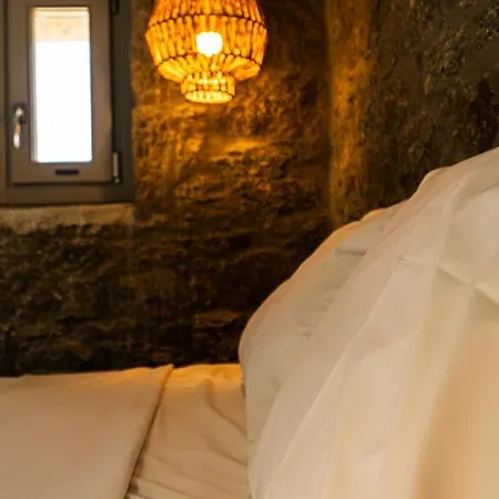 Ήσυχο Κυκλαδίτικο Πέτρινο Σπίτι N7 * Plintri